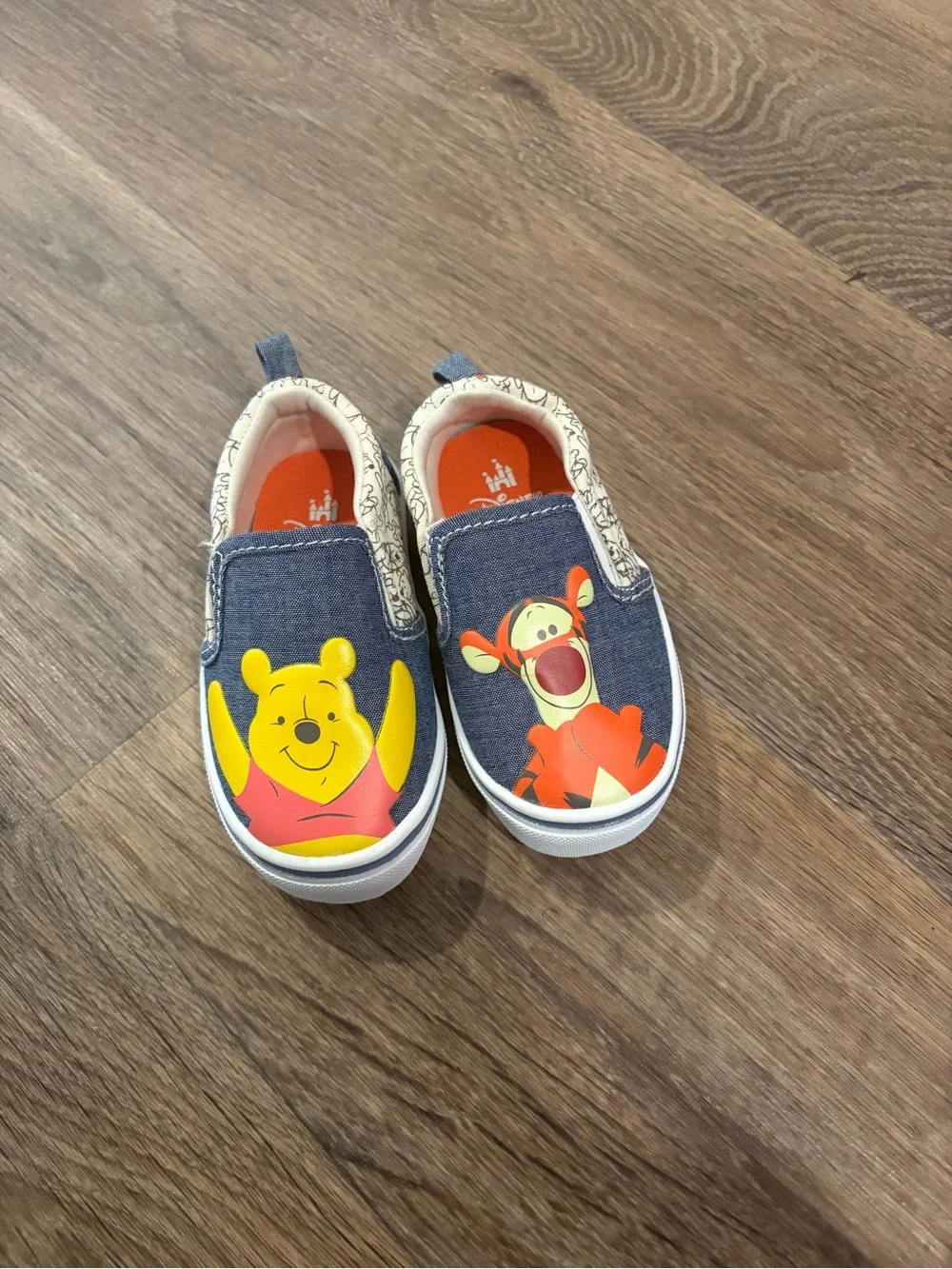 Kids Slip-On Shoes with Winnie the Pooh & Tigger Design - Blue